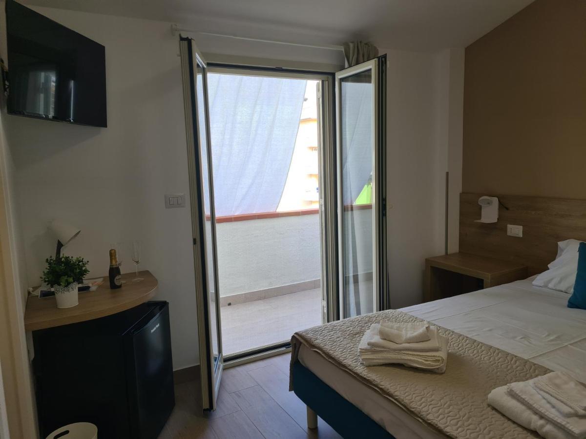 B&B Al Quadrato Scalea Eksteriør bilde