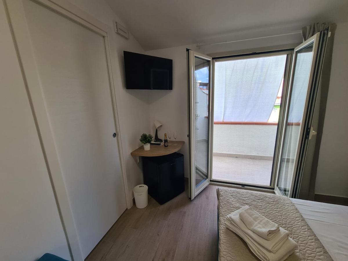 B&B Al Quadrato Scalea Eksteriør bilde