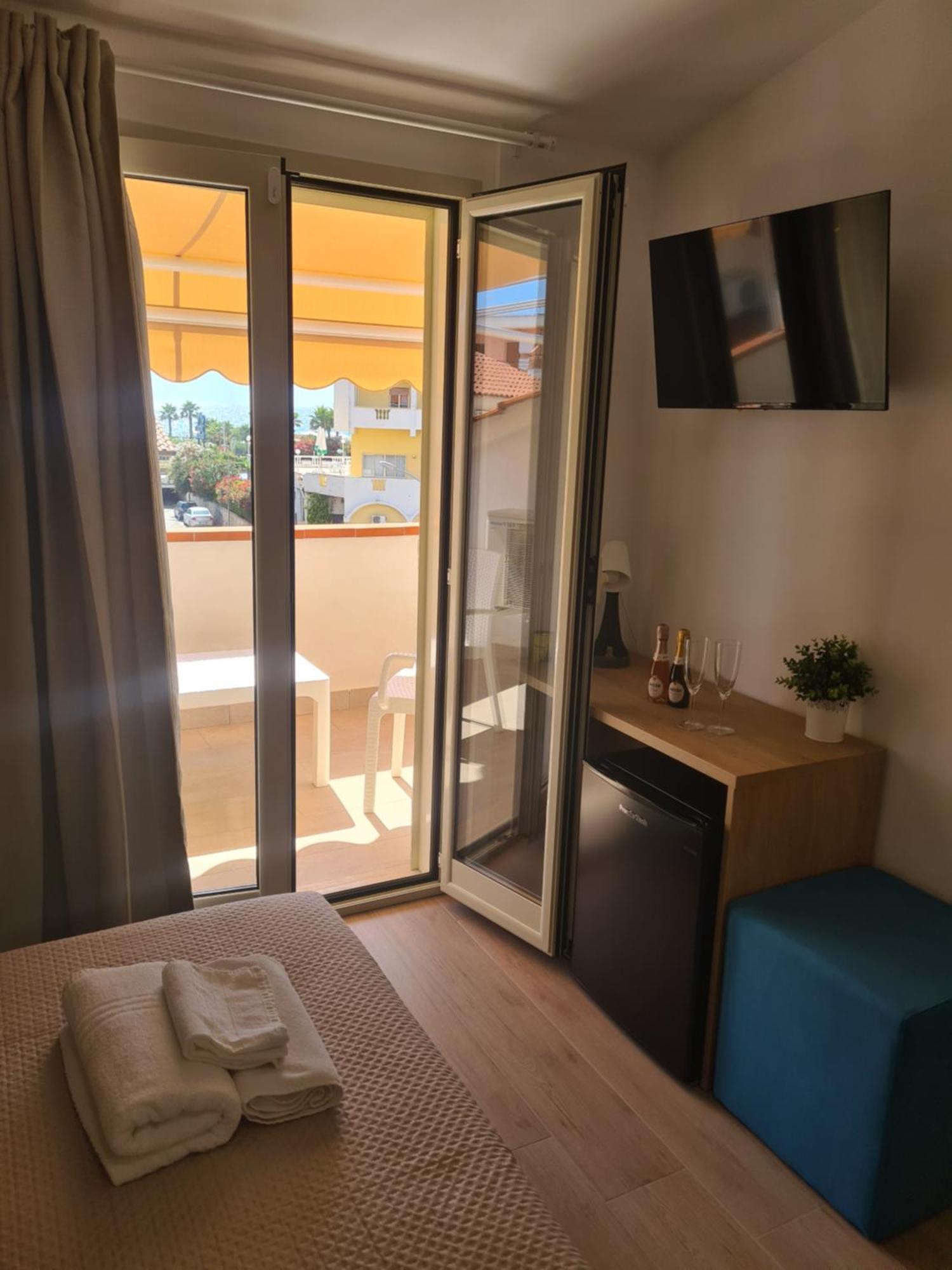 B&B Al Quadrato Scalea Eksteriør bilde